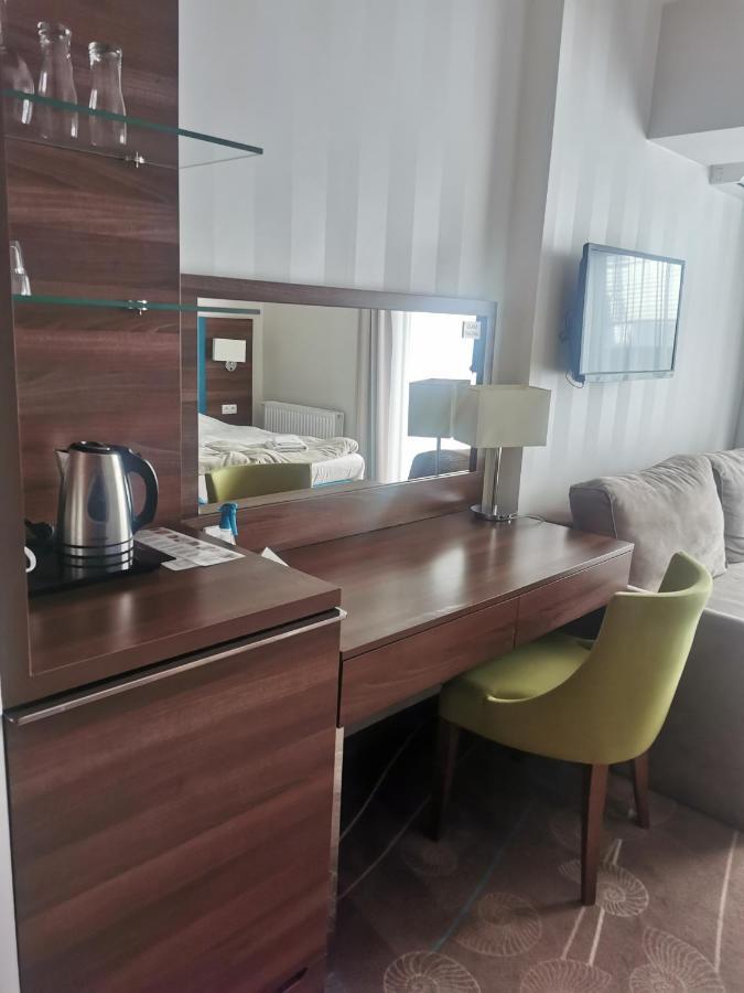 Apartament Przy Plazy Мендзиздроє Екстер'єр фото